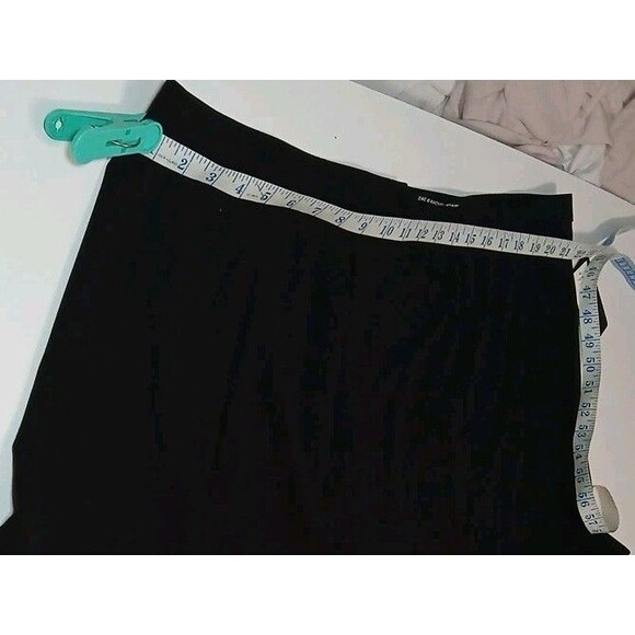 Zac & Rachel Women’s Black Panel Skirt – Size 22W – Zip & Button Closure - Picture 4 of 9